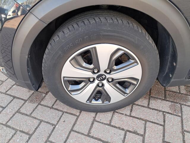 KIA Niro 1.6 GDi Hybrid DynamicLine!! Automaat | Clima | Cruise | Trekhaak | Camera | Navigatie | Ndl auto | 1e Eigenaar | RIJKLAARPRIJS INCL 12 MAANDEN GARANTIE EN BEURT