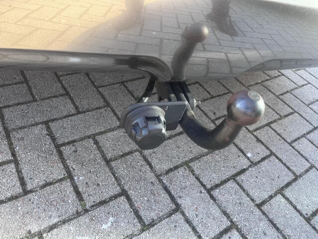 KIA Niro 1.6 GDi Hybrid DynamicLine Trekhaak|All Season Banden|1e eigenaar!!