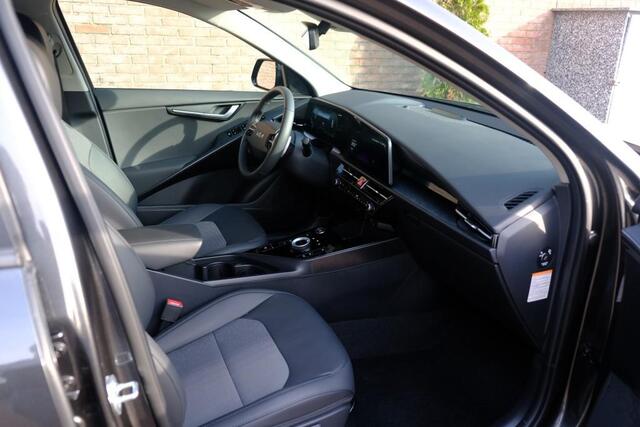 KIA Niro 1.6 GDi PHEV 171pk Aut. DynamicLine | Navi | App Connect | Adaptive Cruise | Keyless | Camera | Elektrische klep | Winter Pakket