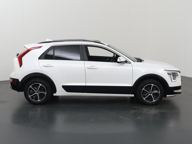 KIA Niro 1.6 GDi Hybrid DynamicPlusLine | Panoramadak | Stoel/Stuurwielverwarming | Head-Up Display | Dodehoek Detectie |