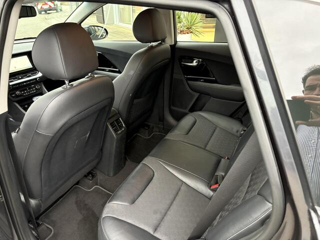 KIA Niro 1.6 GDi PHEV DynamicLine bel voor afspraak / info