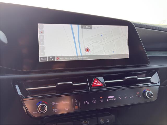 KIA Niro 1.6 GDi PHEV ExecutiveLine Automaat | Elektrische Geheugenstoelen | Leder | Camera | Cruise | Sensoren | Stoelverwaming & Verkoeling | Apple Carplay & Android Auto |