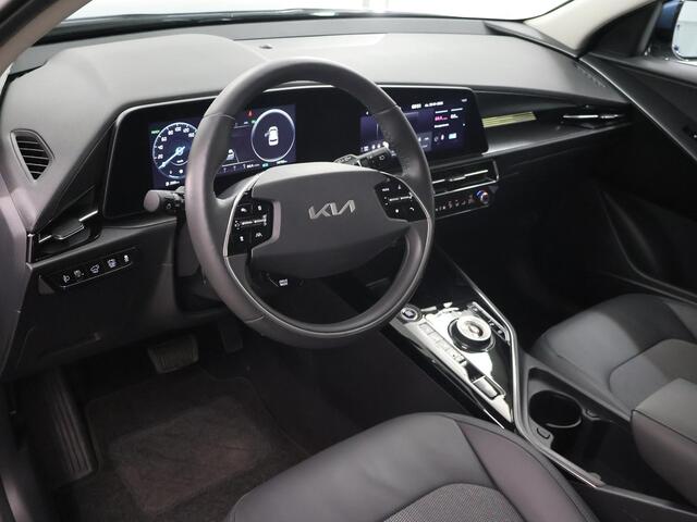 KIA Niro 1.6 GDi Hybrid DynamicPlusLine Edition | Trekhaak | 18" lichtmetalen velgen | Elektrisch verstelbare bestuurdersstoel | Stoel/Stuurwielverwarming | Elektrisch bedienbare achterklep