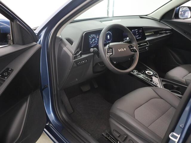 KIA Niro 1.6 GDi PHEV DynamicPlusLine Edition | 18" lichtmetalen velgen | Elektrisch verstelbare bestuurdersstoel | Stoel/Stuurwielverwarming | LED Koplampen | Elektrisch bedienbare achterklep |