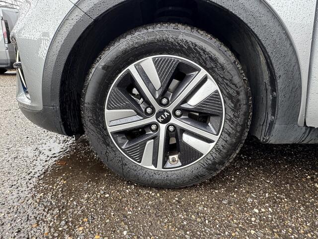 KIA Niro 1.6 GDi PHEV DynamicPlusLine // NAVI // DODEN HOEK SENSOR // CAMERA // CLIMA // ADAPTIVE CRUISE // APPLE CARPLAY - ANDROID AUTO //