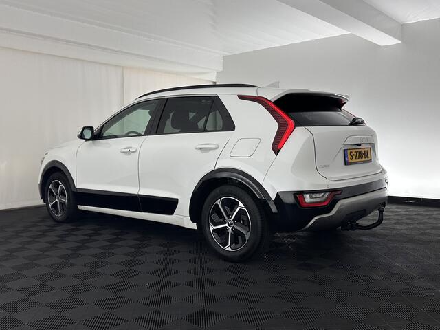 KIA Niro 1.6 GDi Hybrid DynamicPlusLine (INCL-BTW) Aut. *PANO | HEAD-UP | LEATHER | DIGI-COCKPIT | NAVI-FULLMAP | DAB | ADAPTIVE-CRUISE | CAMERA | HEATED-COMFORTSEATS | KEYLESS | PRIVACYGLASS | SHIFTPADDLES | CARPLAY | TOWBAR*