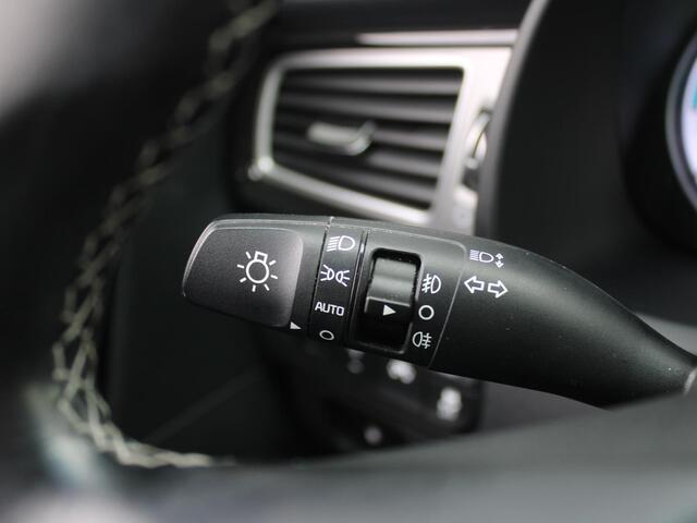 KIA Niro 1.6 GDi Hybrid DynamicLine | Trekhaak | Camera | Clima | Navi | Apple Carplay/Android Auto | 16" LM | All seasons | Cruise |