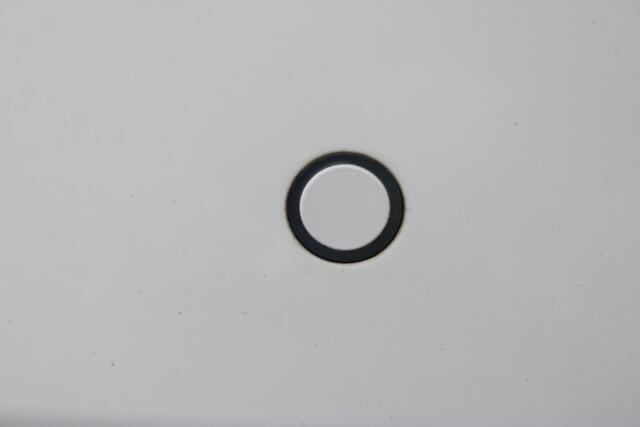 KIA Niro 1.6 GDi Hybrid DynamicLine | Incl. 12 maanden garantie | Apple Carplay/Android Auto | Adaptieve cruise control | Parkeersensoren achter | Achteruitrijcamera | Trekhaak | Climate control