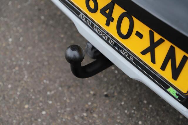 KIA Niro 1.6 GDi Hybrid DynamicLine Trekhaak Half Leder Navigatie Achteruitrijcamera