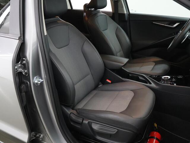 KIA Niro 1.6 GDi PHEV DynamicPlusLine Edition | Navigatie | Adaptieve cruise control | Head Up | Stoelverwarming | Apple Carplay/Android Auto |