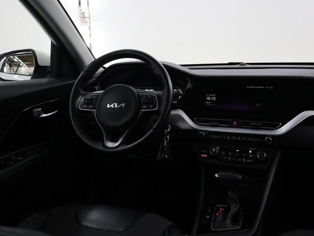 KIA Niro 1.6 GDi Hybrid DynamicLine | Navigatie | Parkeercamera | Climate Control | Cruise Control Adaptief | Stoel/Stuurverwarming |