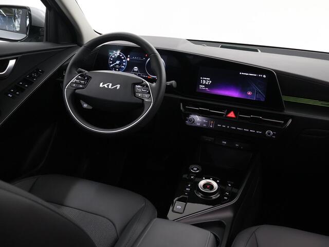 KIA Niro 1.6 GDi PHEV DynamicPlusline Edition | 18" lichtmetalen velgen | Elektrisch verstelbare bestuurdersstoel | Stoel/Stuurwielverwarming | LED Koplampen | Elektrisch bedienbare achterklep |