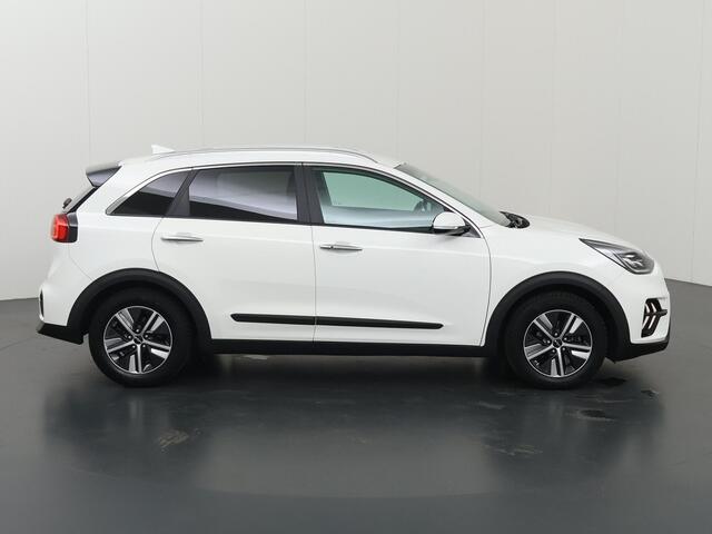 KIA Niro 1.6 GDi Hybrid DynamicPlusLine | Trekhaak | Lederen Bekleding | DAB | Apple CarPlay/Android Auto | Camera | Stoel/Stuurverwarming | Adaptieve Cruise Control | Climate Control | Rijhulpsysteem |