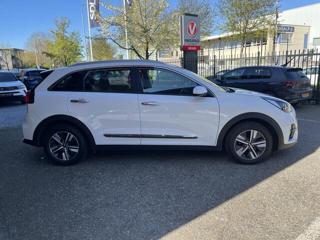 KIA Niro 1.6 GDi PHEV DynamicLine // LED // ADAPT. CRUISE // CAMERA // APPLE-ANDROID AUTO // CLIMA // STOEL+STUURVERWARMING //