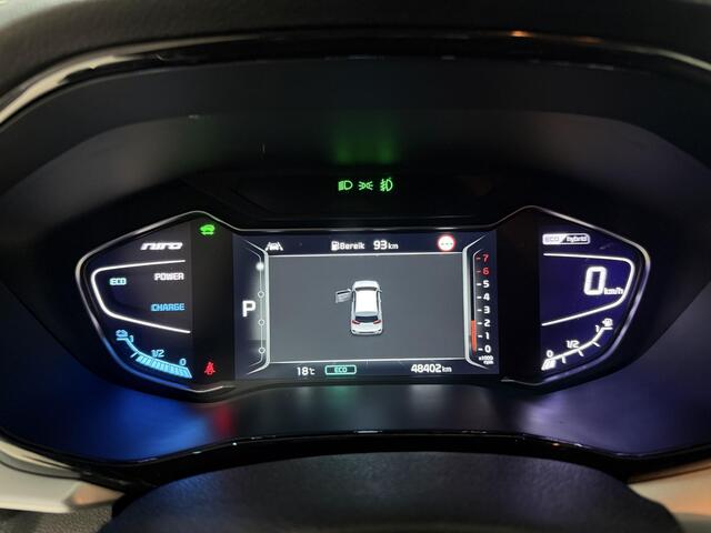 KIA Niro 1.6 GDi Hybrid DynamicLine Trekhaak, Stoel en Stuur verwarming, Apple Carplay/Android Auto, Navigatie, Camera.