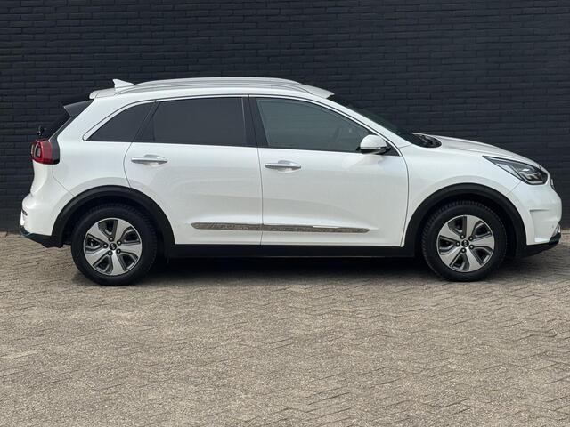 KIA Niro 1.6 GDi PHEV DynamicLine I INCL. ¤ 850,00 AFL.KOSTEN + BOVAG GARANTIE