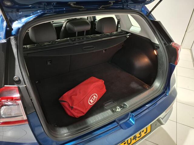 KIA Niro 1.6 GDi Hybrid DynamicLine Trekhaak, Apple Carplay/Android Auto, Navigatie, Camera.