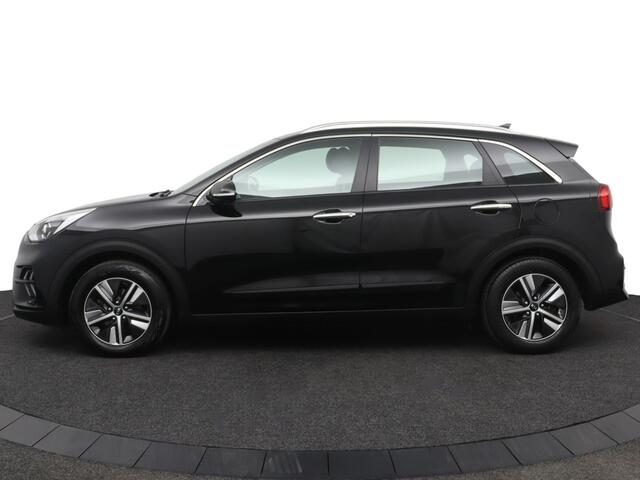 KIA Niro 1.6 GDi Hybrid DynamicLine - Achteruitrijcamera - Trekhaak - Navigatie - Adaptive Cruise Control - Climate Control - Fabrieksgarantie tot 04-2028