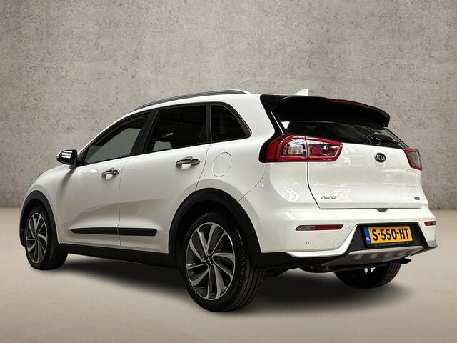 KIA Niro 1.6 GDi Hybrid ExecutiveLine Automaat (APPLE CARPLAY, NAVIGATIE, STUUR/STOELVERWARMING, LEDER, CAMERA, SPORTSTOELEN, GETINT GLAS, KEYLESS, NIEUWSTAAT)