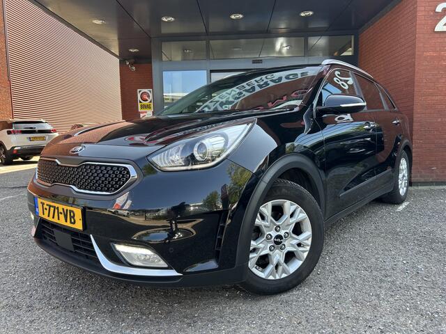 KIA Niro 1.6 GDi Hybrid Executiveline // LED // NAVI + CARPLAY // SCUIFKANTELDAK // CLIMA // CAMERA // LEDER // TREKHAAK!!