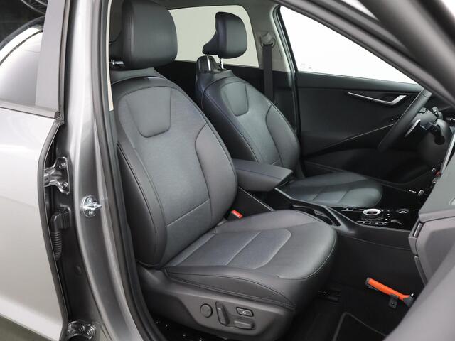 KIA Niro 1.6 GDi Hybrid ExecutiveLine | Panoramadak | Stoelverwarming | Dodehoekdetectie | Harman/kardon | Parkeercamera |