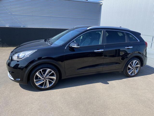 KIA Niro 1.6 GDi Hybrid DynamicLine edition Navigatie, Apple CarPlay/Android Auto, parkeersensoren achter, achteruitrij camera, cruise control adaptief,