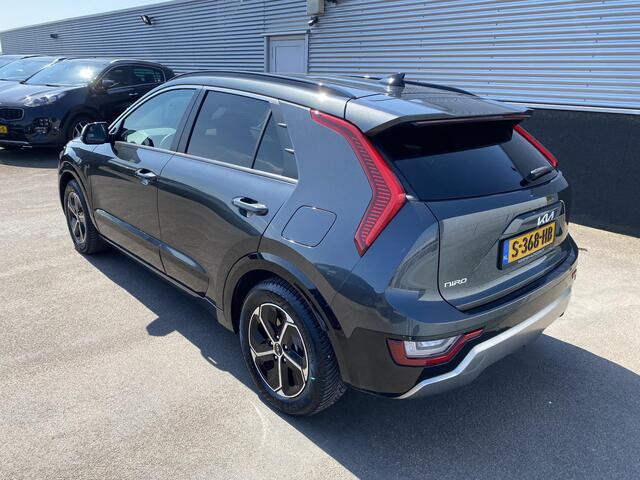KIA Niro 1.6 GDi Hybrid DynamicPlusLine Nederlandse auto vol luxe! Schuif/kanteldak, Dodehoek detectie, stoel- & stuurverwarming, parkeersensoren, Harman&Kardon audio, navigatie, Apple CarPlay/Android Auto