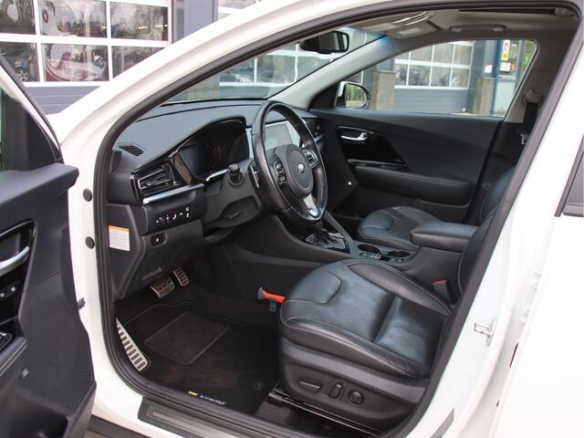 KIA Niro 1.6 GDi Hybrid ExecutiveLine Pano, El. Stoelvw + verk, Camera-Carplay, FULL LED Vol opties!