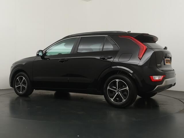 KIA Niro 1.6 GDi Hybrid DynamicLine Navigatie - Achteruitrijcamera - Apple & Android Carplay - Climate Control - Virena zekerheidspakket ¤ 895,-