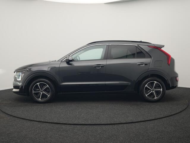 KIA Niro 1.6 GDi DynamicLine PHEV 182pk Dealer O.H. | Adaptive Cruise | Camera | Sportstoelen & Stuur Verwarmd | Sfeerverlichting | Apple Carplay | Keyless | Blis | Navigatie | DAB | LED Koplampen | Virtual | Plug In Hybrid |