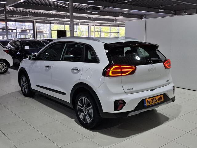 KIA Niro 1.6 GDi Hybrid DynamicLine Apple Carplay/Android Auto, Navigatie, Camera.