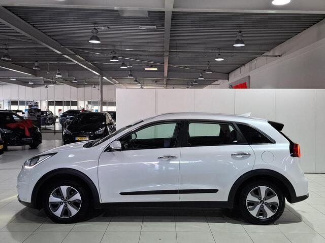 KIA Niro 1.6 GDi Hybrid DynamicLine Trekhaak, Apple Carplay/Android Auto, Navigatie, Camera.