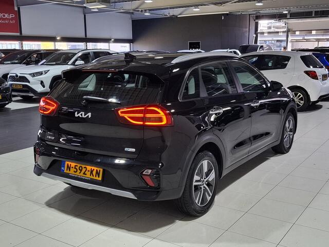 KIA Niro 1.6 GDi Hybrid DynamicLine Apple Carplay/Android Auto, Navigatie, Camera.