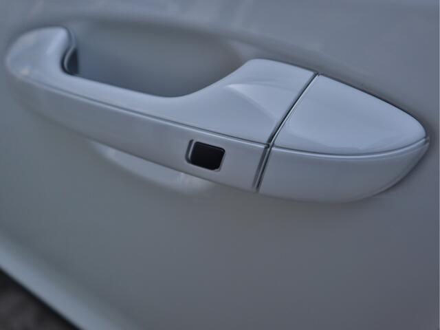 KIA Niro 1.6 GDi PHEV Plug-In DynamicPlusLine Schuifdak | Leder | Stoelverwarming | Tot 10 jaar Garantie