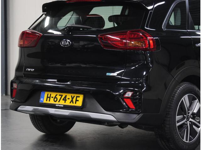KIA Niro 1.6 GDi 140PK Hybrid DynamicLine | 1ste eigenaar | AppleCarPlay/AndroidAuto | Camera | LEER/Stof | Navigatie | Climate Control | Cruise Control | AUTOMAAT | Parkeersensoren | Isofix | Trekhaak |