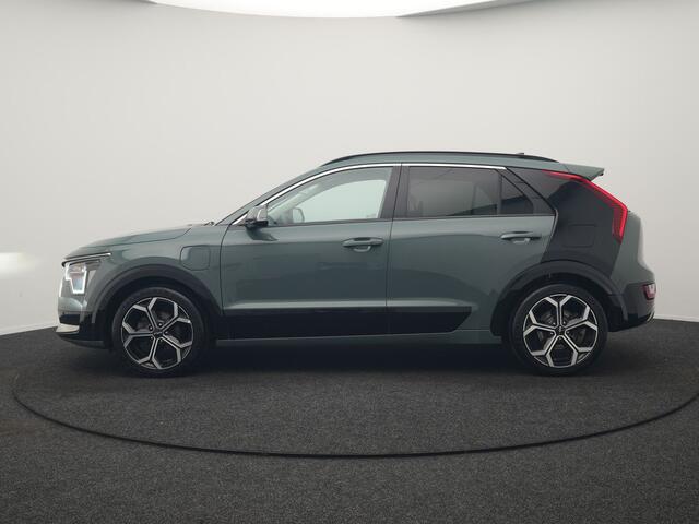 KIA Niro 1.6 GDi ExecutiveLine PHEV 182pk Dealer O.H. | Trekhaak Afn. | Adaptive Cruise | Head Up | Lederen Sportstoelen Memory & Ventilatie | Harman & Kardon | Camera | Stoelen & Stuur Verwarmd | Blis | Apple Carplay | DAB | Plug In Hybrid |