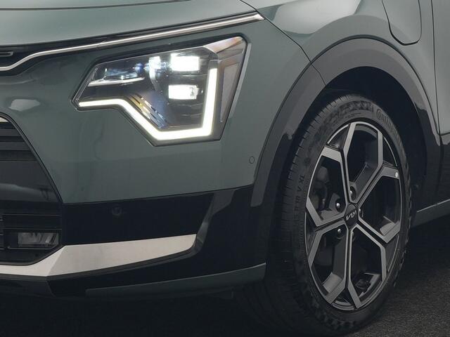 KIA Niro 1.6 GDi ExecutiveLine PHEV 182pk Dealer O.H. | Trekhaak Afn. | Adaptive Cruise | Head Up | Lederen Sportstoelen Memory & Ventilatie | Harman & Kardon | Camera | Stoelen & Stuur Verwarmd | Blis | Apple Carplay | DAB | Plug In Hybrid |