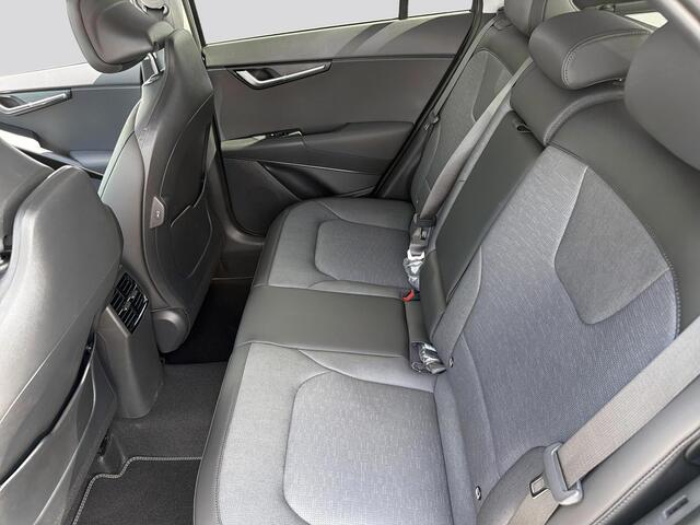 KIA Niro 1.6 GDi Hybrid ExecutiveLine | Schuif/kanteldak | Stoelverwarming | Elektrische achterklep | Harman Kardon Audio