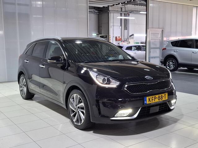 KIA Niro 1.6 GDi Hybrid DynamicLine 18 Inch, Apple Carplay/Android Auto, Navigatie, Camera.