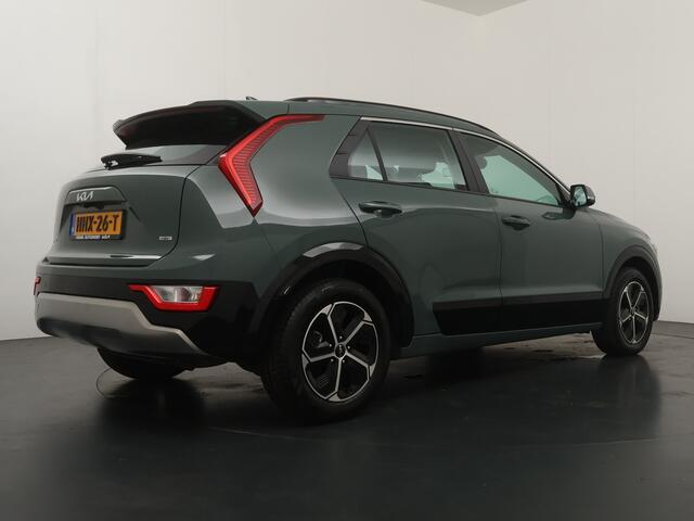 KIA Niro 1.6 GDi Hybrid DynamicLine - Navigatie - achteruitrijcamera - Virena Zekerheidspakket 895 ,- BOVAG Garantie - Fabrieksgarantie t/m 22-03-2032 -