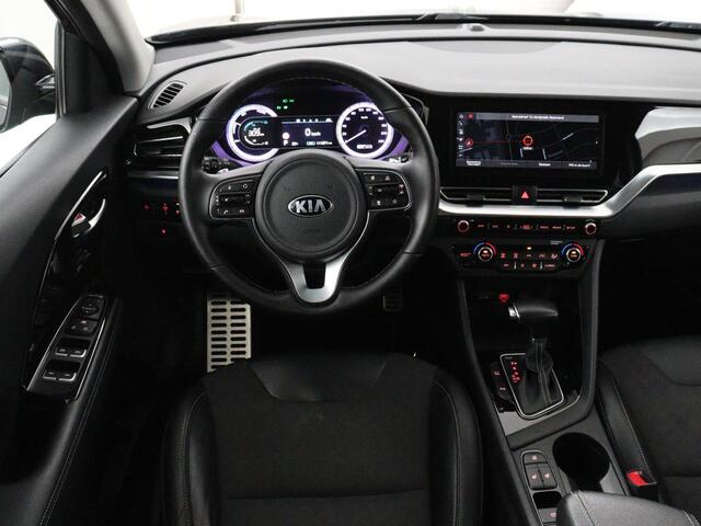 KIA Niro 1.6 GDi Hybrid DynamicPlusLine | Stoelverwarming | Half leder | Adaptive cruise | Carplay | Camera | Navigatie | Stuurverwarming | Keyless | Side Assist | Navigatie | Climate control | Bluetooth