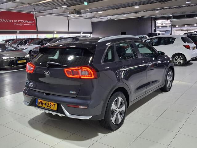 KIA Niro 1.6 GDi Hybrid First Edition Apple Carplay/Android Auto, Navigatie, Camera.