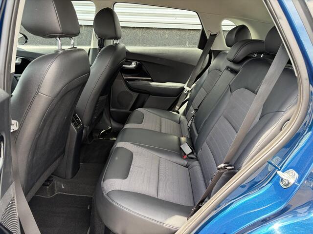 KIA Niro 1.6 GDi Hybrid DynamicLine Trekhaak, Volledig dealeronderhouden, Navigatie, Achteruitrijcamera, Cruise control, Climate control, Parkeersensoren