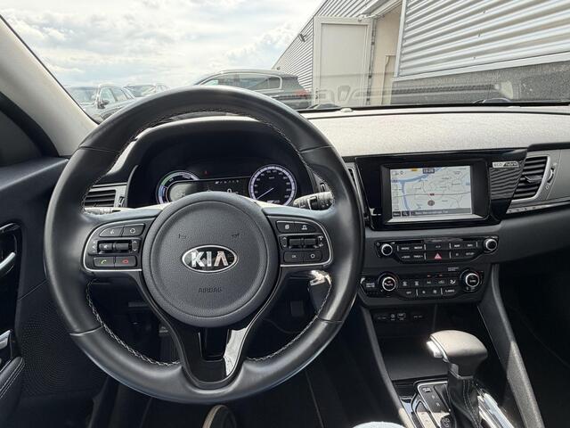 KIA Niro 1.6 GDi Hybrid DynamicLine Trekhaak, Volledig dealeronderhouden, Navigatie, Achteruitrijcamera, Cruise control, Climate control, Parkeersensoren