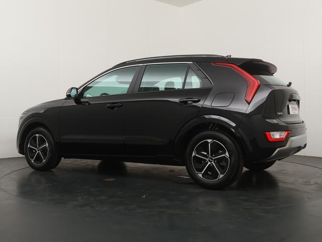 KIA Niro 1.6 GDi Hybrid DynamicLine - ¤5.000,- voordeel - Adaptieve cruise control - Navigatie - Keyless entry - Apple Carplay/Android Auto - Achteruitrijcamera - Parkeersensoren voor en achter - Fabrieksgarantie t/m 2033