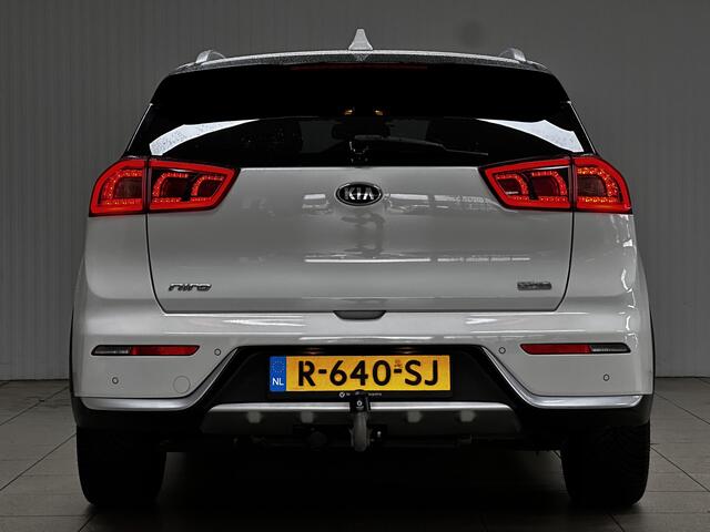 KIA Niro 1.6 GDi Hybrid DynamicLine/ Automaat/ Trekhaak/ LED Dagrijverl./ DAB+/ JBL-Audio/ Apple+android/ Camera/ Dodehoekdetectie/ Clima/ Navi/ Cruise/ Bluetooth/ Multi.LEDER.Stuur/ Elek.pakket/ Isofix/ PDC.