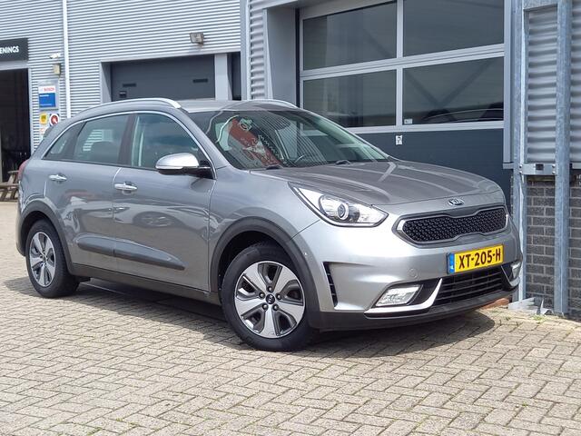 KIA Niro 1.6 GDi Hybrid DynamicLine - CAMERA - CARPLAY / ANDROID - CLIMA - CRUISE -