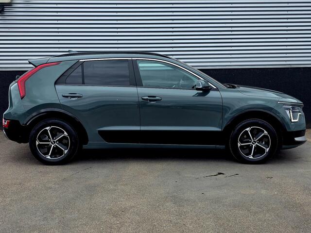 KIA Niro 1.6 GDi Hybrid DynamicPlusLine Schuif/kanteldak, Trekhaak, Nieuw geleverd en dealeronderhouden, Stoel- & Stuurwiel verwarmd, Dodehoekdetectie
