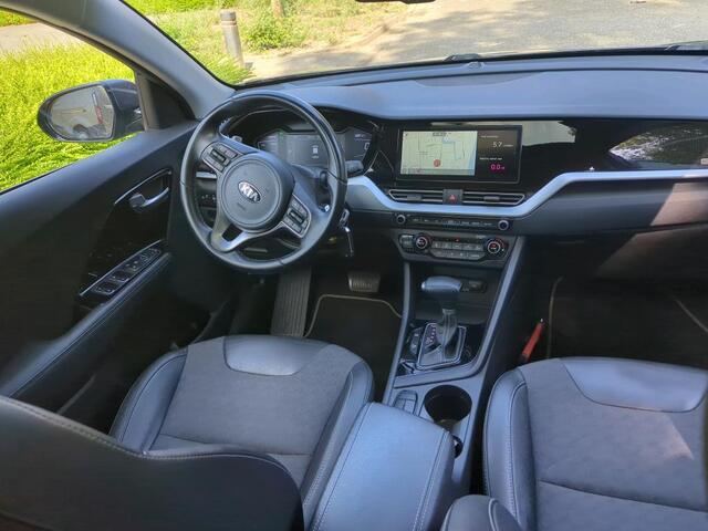 KIA Niro 1.6 GDi Hybrid ExecutiveLine NL-AUTO |TREKHAAK | NAVI |SCHUIFDAK