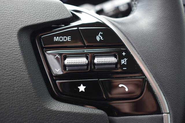 KIA Niro 1.6 GDi PHEV DynamicLine | Trekhaak | Adaptieve Cruise Control | Navigatie | Sensoren Voor + Achter |